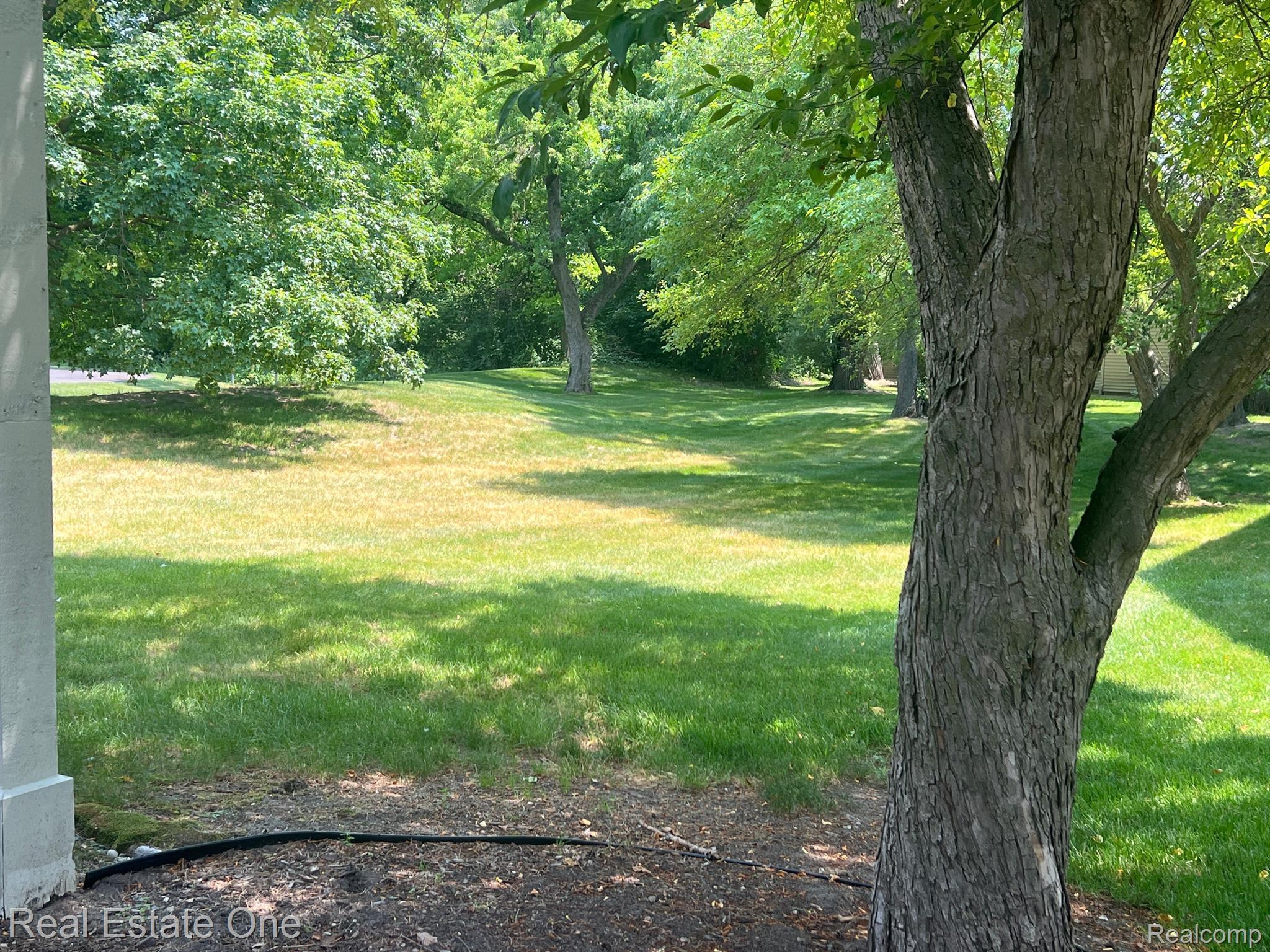 1646 Emerson Circle Rochester, MI 48307 - Photo 21 of 31 Gallery Image 21