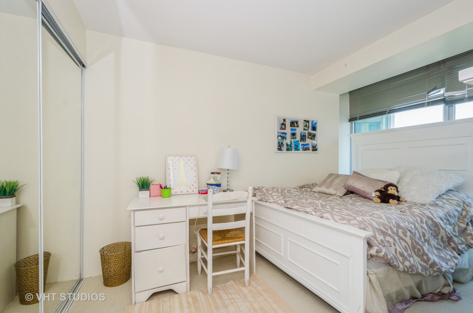 800 Elgin Road, Unit 911 Evanston, IL 60201 - Photo 7 of 12