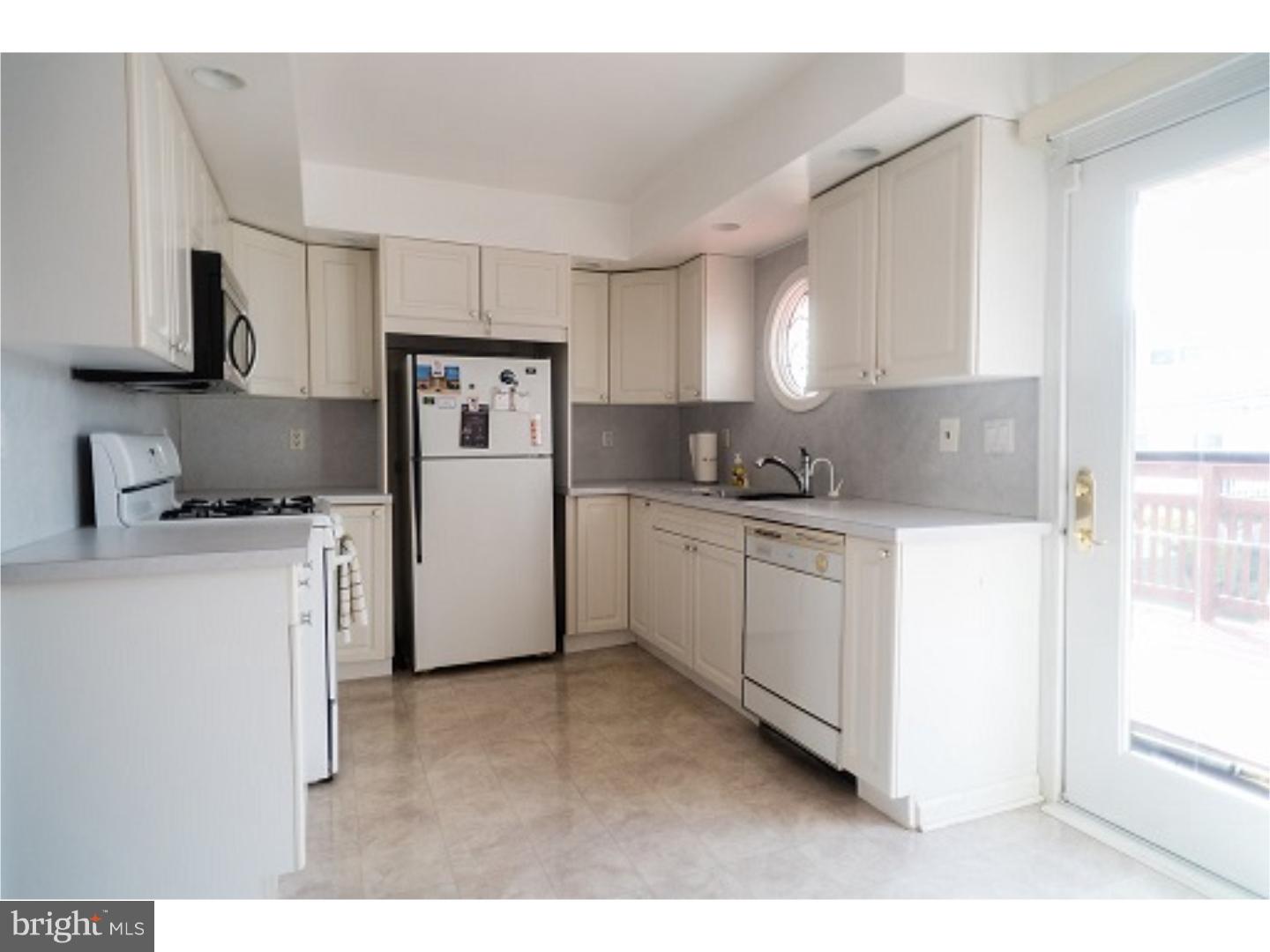 10827 Harrow Road Philadelphia, PA 19154 - Photo 10 of 25