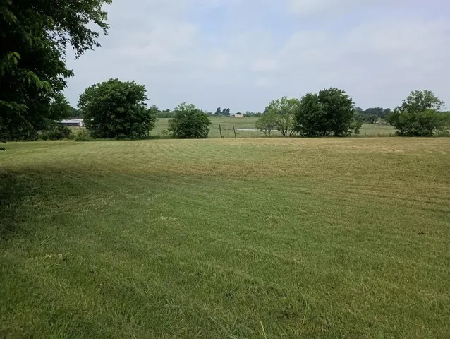 $119,995 | 3100 Briarcliff Circle, Gainesville, TX 76240