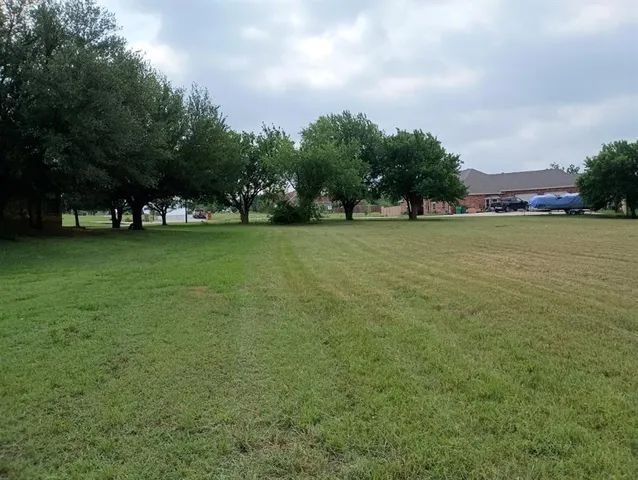 $119,995 | 3100 Briarcliff Circle, Gainesville, TX 76240