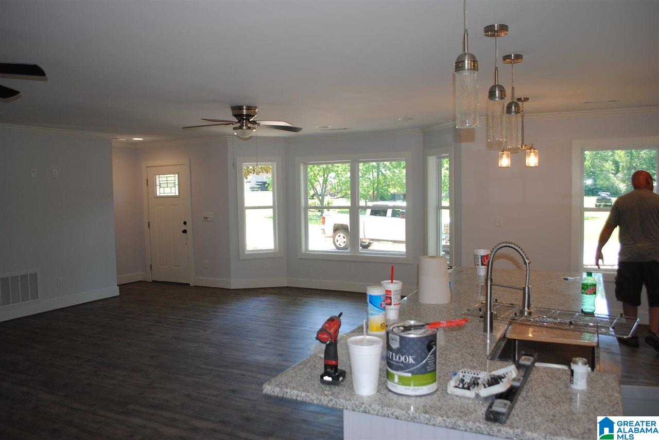 134 Darryl Street Jemison, AL 35085 - Photo 6 of 11