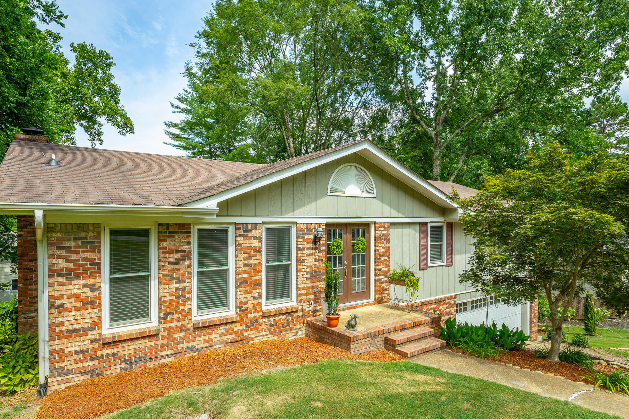 6320 Ridge Lake Road Hixson, TN 37343 - Photo 1 of 43 6320 Ridge Lake Rd. HD-80
