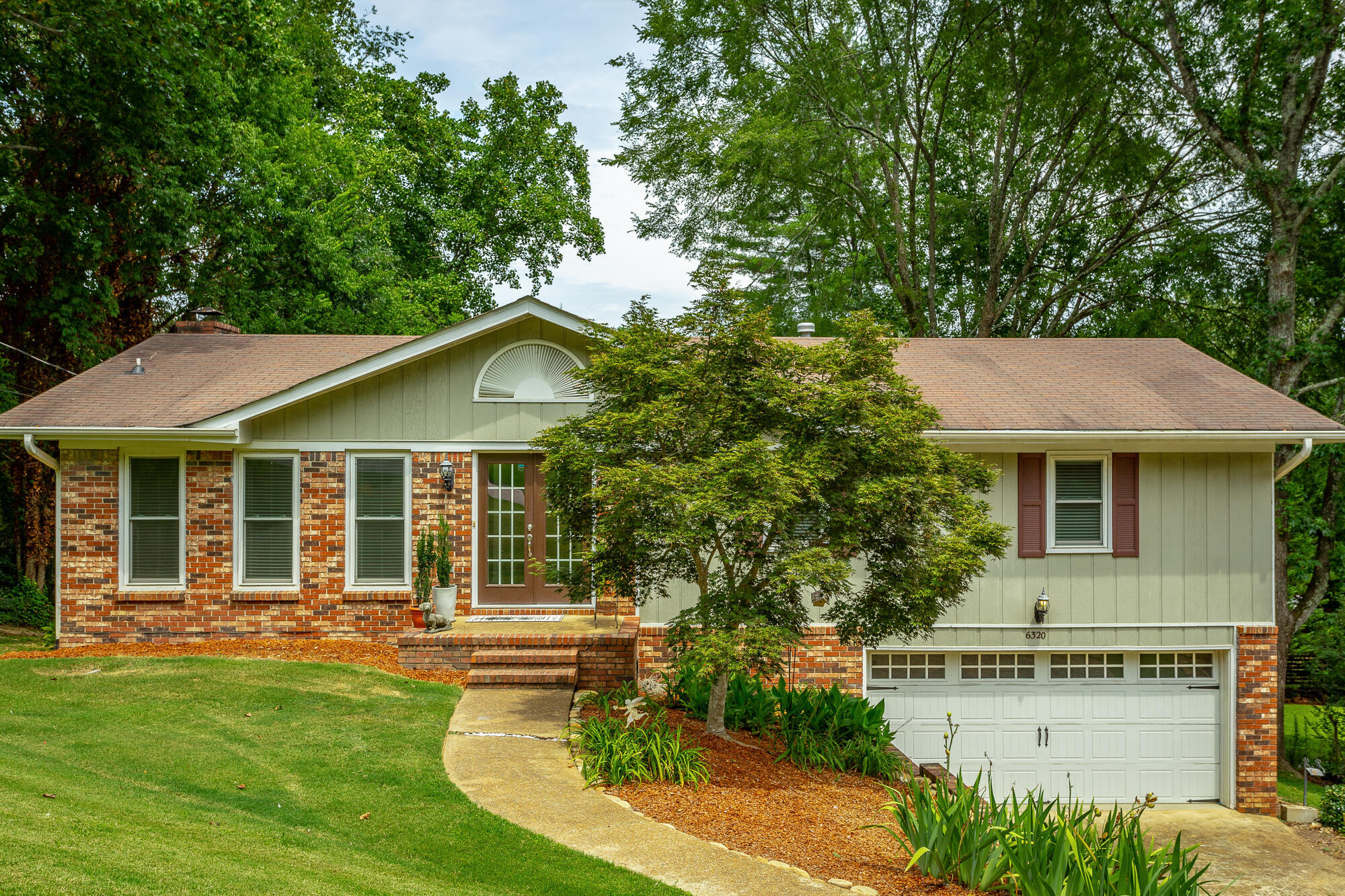 6320 Ridge Lake Road Hixson, TN 37343 - Photo 2 of 43 6320 Ridge Lake Rd. HD-2