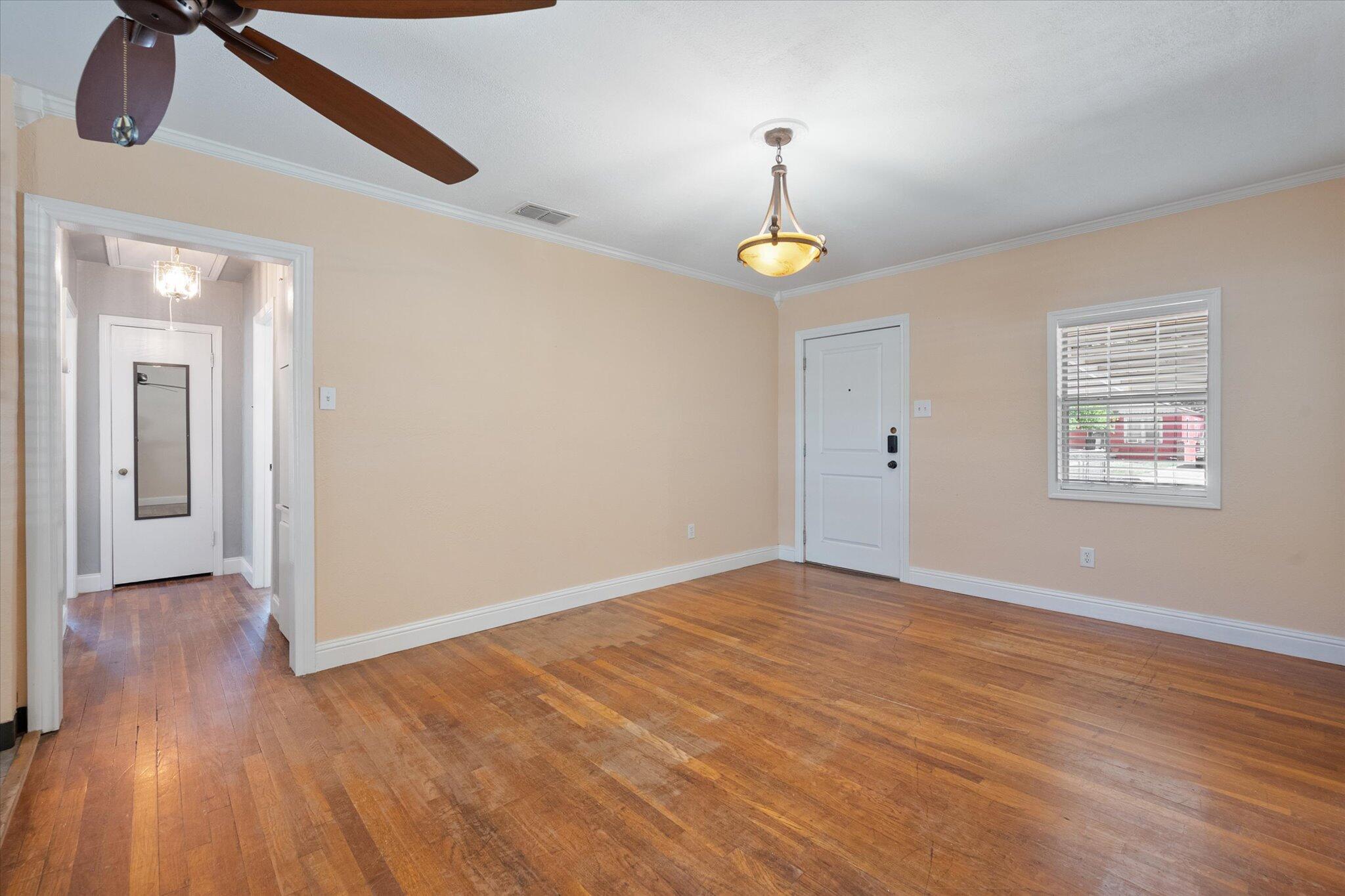 2012 62nd Street Lubbock, TX 79412 - Photo 10 of 23 09-2012 62nd_2329