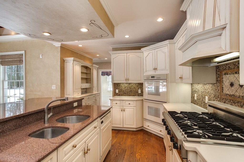 5 Rams Gate Place Shrewsbury, MA 01545 - Photo 13 of 30 Gallery Image 13