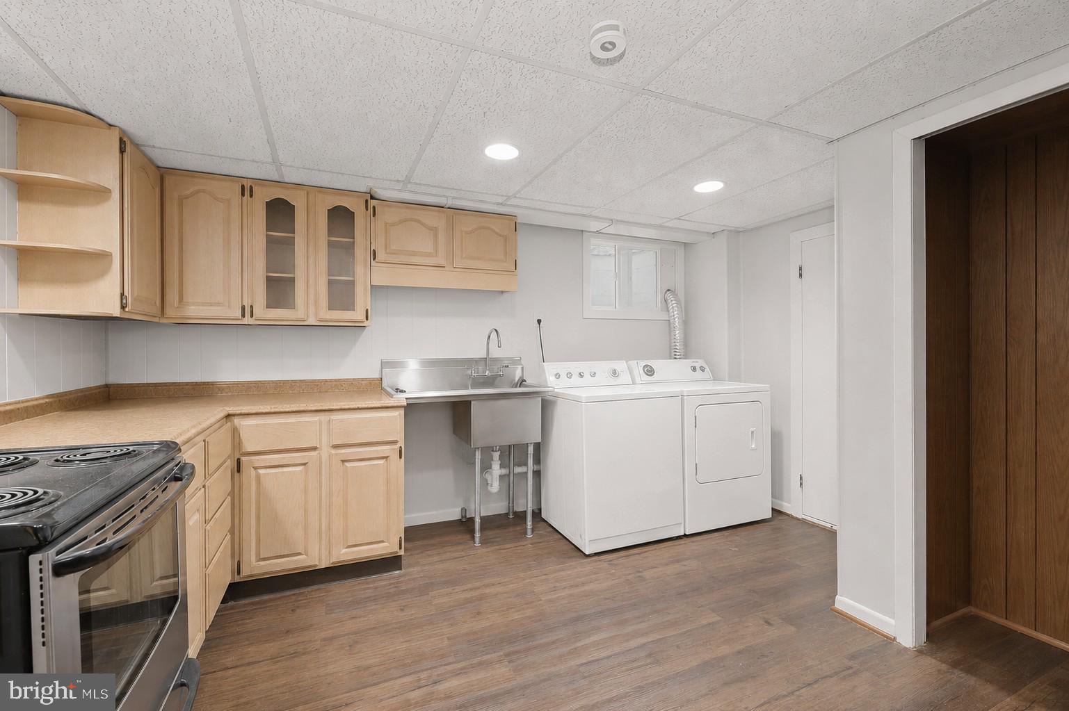 16510 Batchellors Forest Road Olney, MD 20832 - Photo 41 of 107 Lower Level Kitchen/Laundry Area