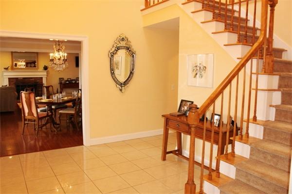 179 Ruggles Street Westborough, MA 01581 - Photo 4 of 30 Gallery Image 4
