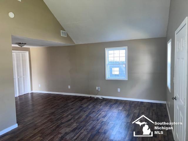 978 Division Street Adrian, MI 49221 - Photo 9 of 25