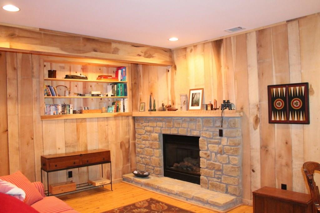 1786 Timber Crest Road Nashville, IN 47448 - Photo 8 of 23 Gallery Image 8