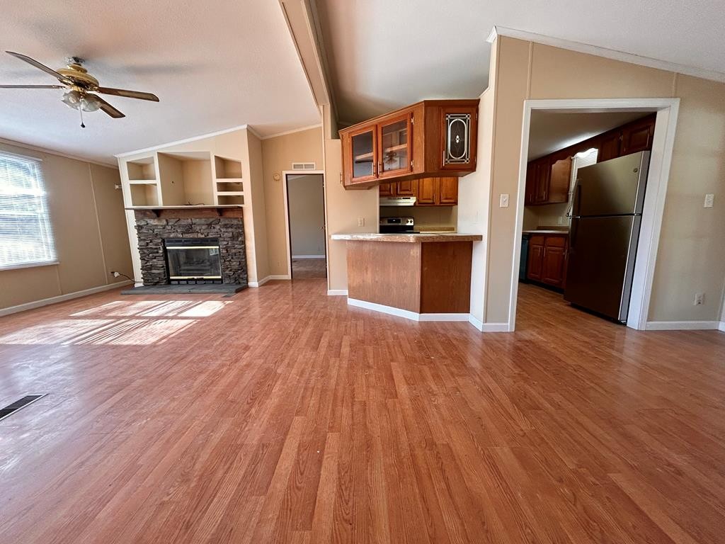 904 Indian Gap Road Sevierville, TN 37876 - Photo 8 of 32 Gallery Image 8