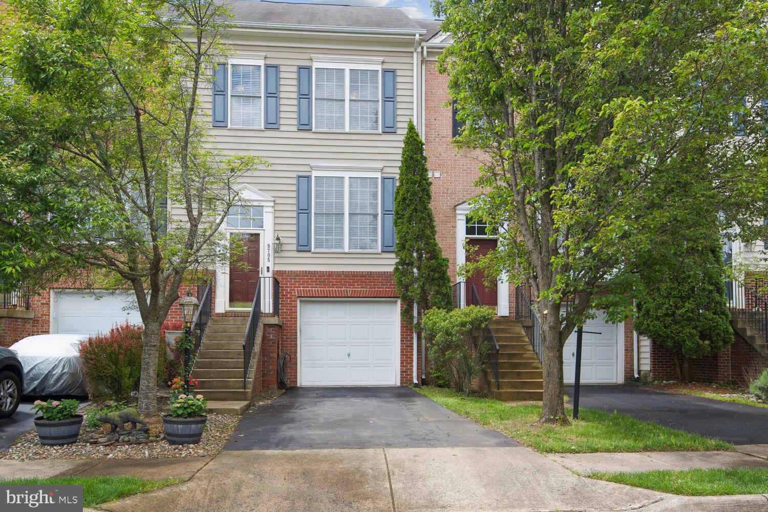 9705 Cheshire Ridge Circle Manassas, VA 20110 - Photo 1 of 27 9705 Cheshire Ridge Circle