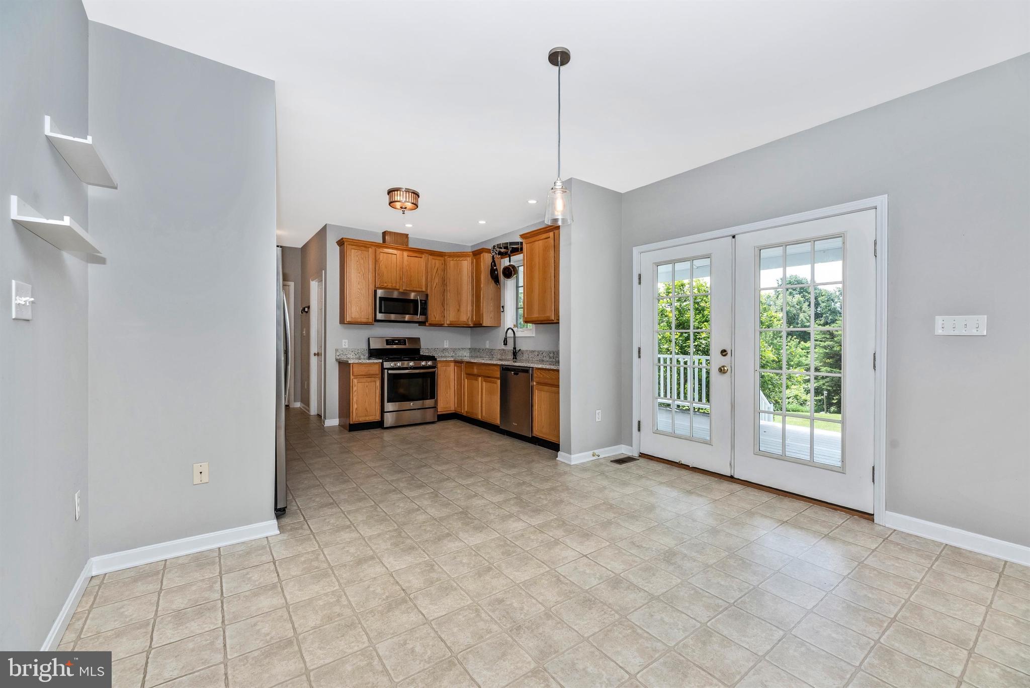 14127 Peddicord Road Mount Airy, MD 21771 - Photo 11 of 48 Kitchen w/Table Space