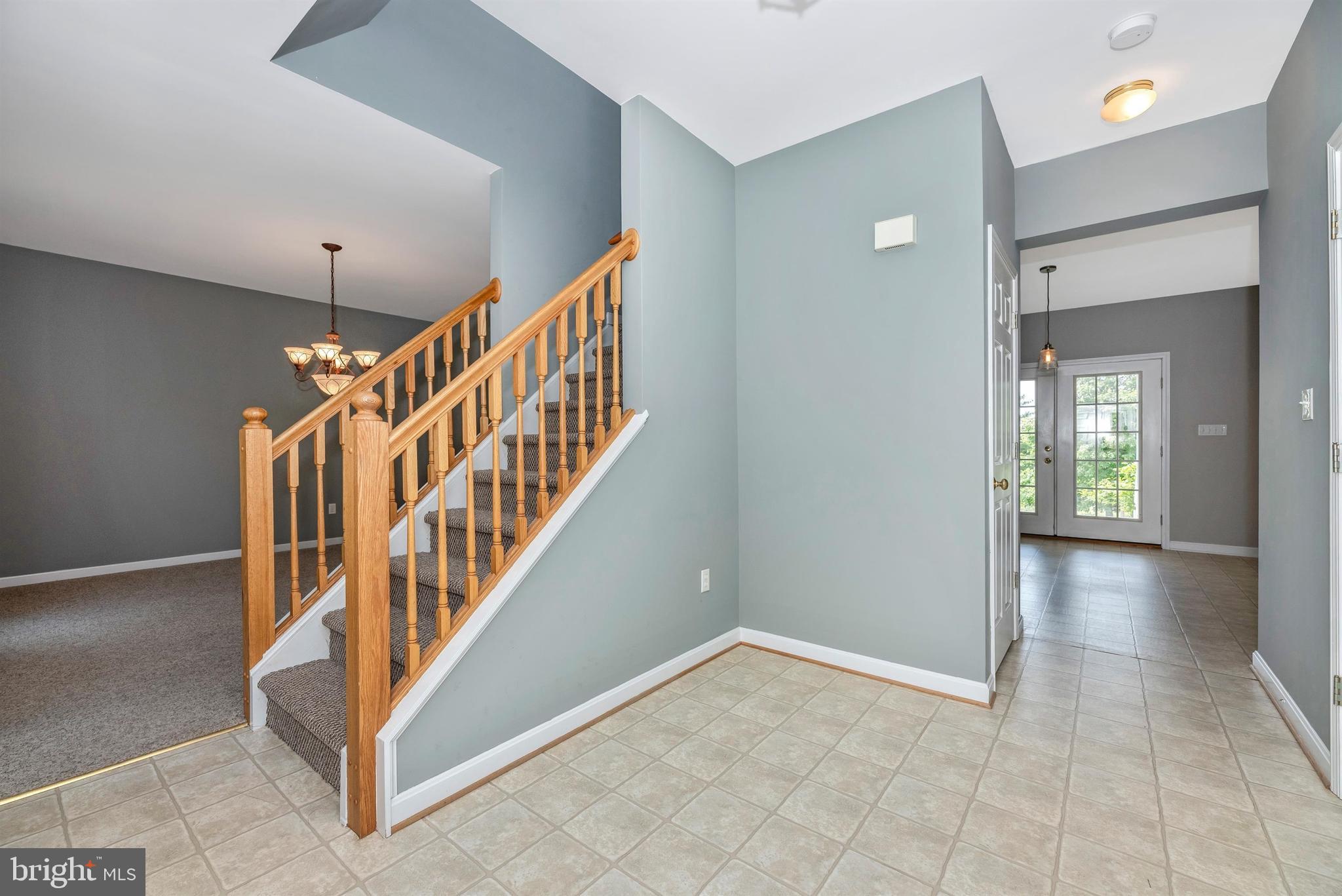 14127 Peddicord Road Mount Airy, MD 21771 - Photo 17 of 48 Entry Foyer