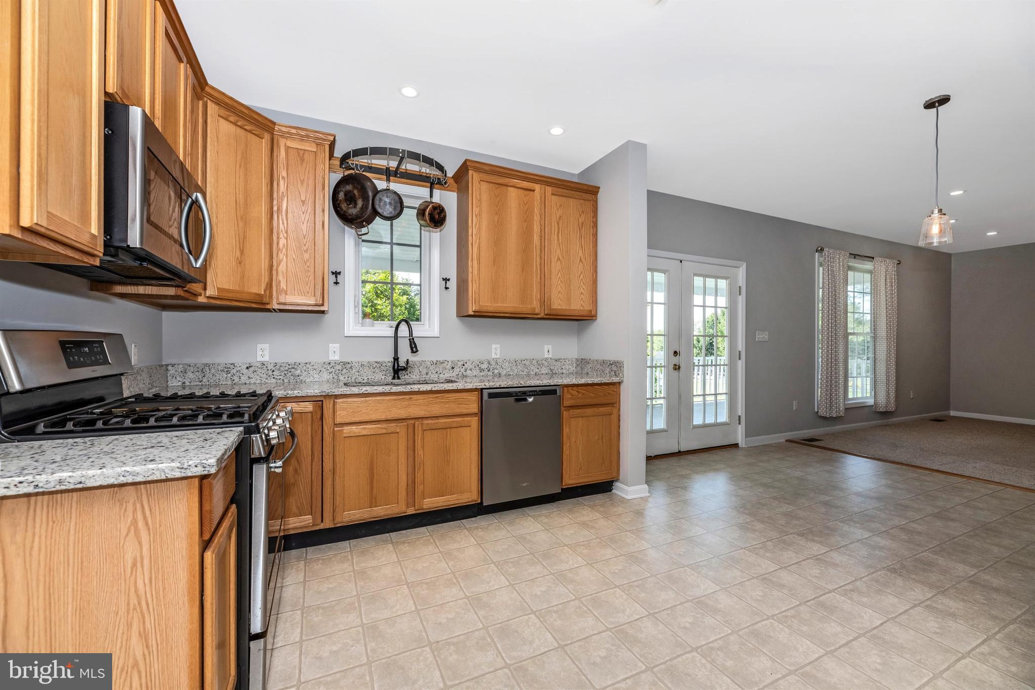 14127 Peddicord Road Mount Airy, MD 21771 - Photo 8 of 48 Kitchen