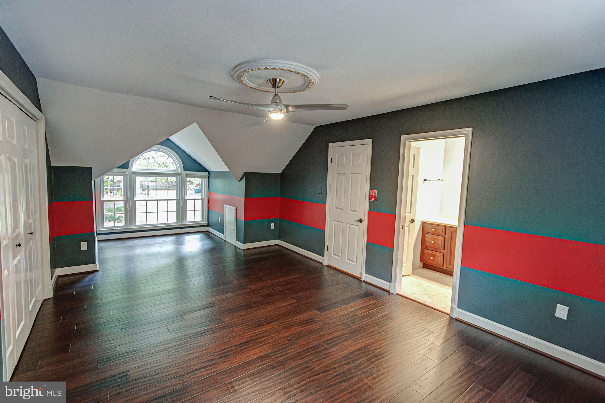 312 Runner Road Great Falls, VA 22066 - Photo 22 of 35 bedroom 2