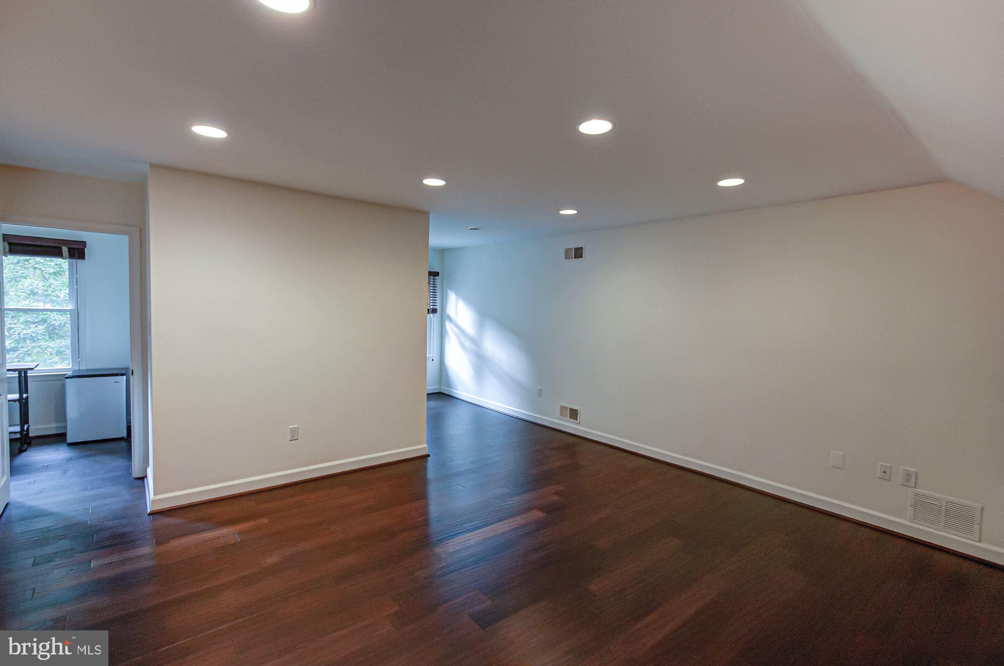 312 Runner Road Great Falls, VA 22066 - Photo 24 of 35 bedroom