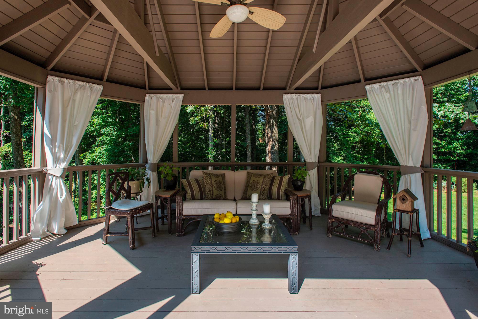 312 Runner Road Great Falls, VA 22066 - Photo 30 of 35 gazebo