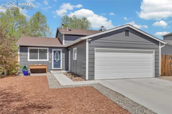 $375,000 | 3265 Foxridge Drive, Colorado Springs, CO 80916
