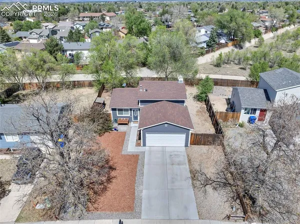 $375,000 | 3265 Foxridge Drive, Colorado Springs, CO 80916