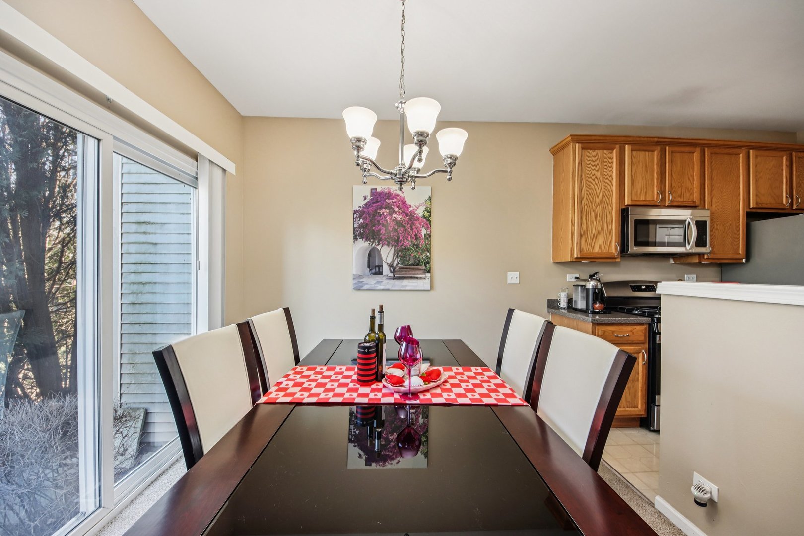 906 Elizabeth Drive Streamwood, IL 60107 - Photo 7 of 32