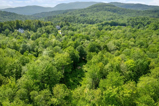 $335,000 | 115 Stone Hill Road, Bolton, VT 05465