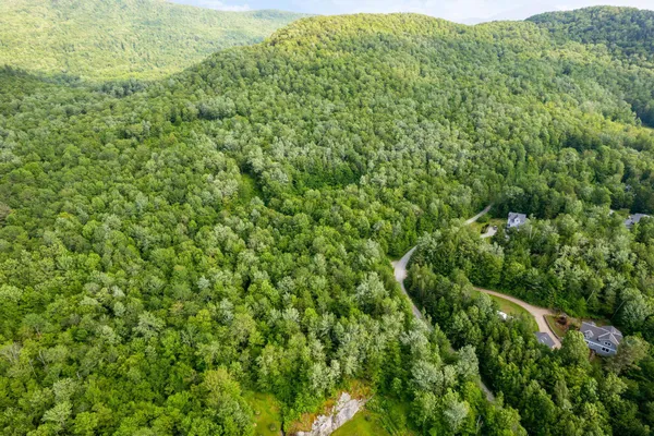 $335,000 | 115 Stone Hill Road, Bolton, VT 05465