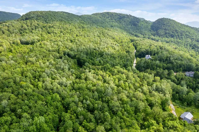 $335,000 | 115 Stone Hill Road, Bolton, VT 05465