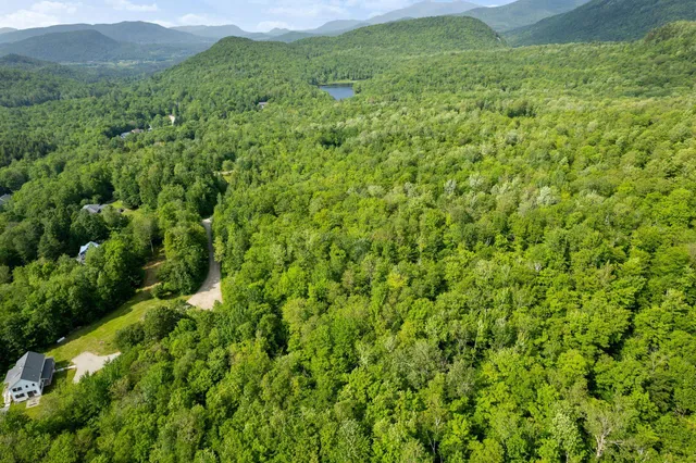 $335,000 | 115 Stone Hill Road, Bolton, VT 05465