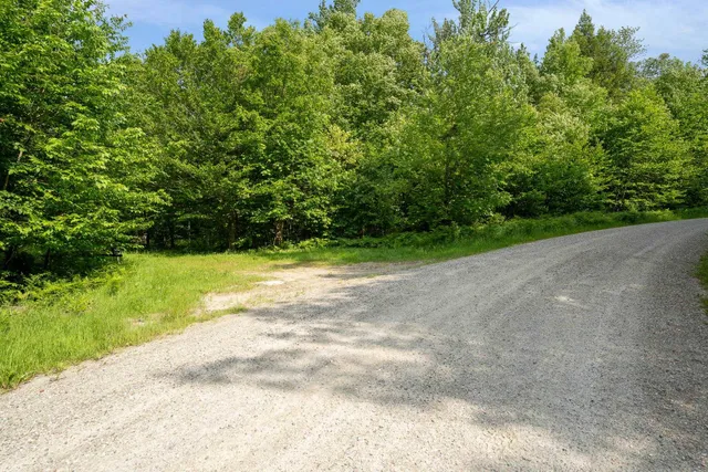$335,000 | 115 Stone Hill Road, Bolton, VT 05465