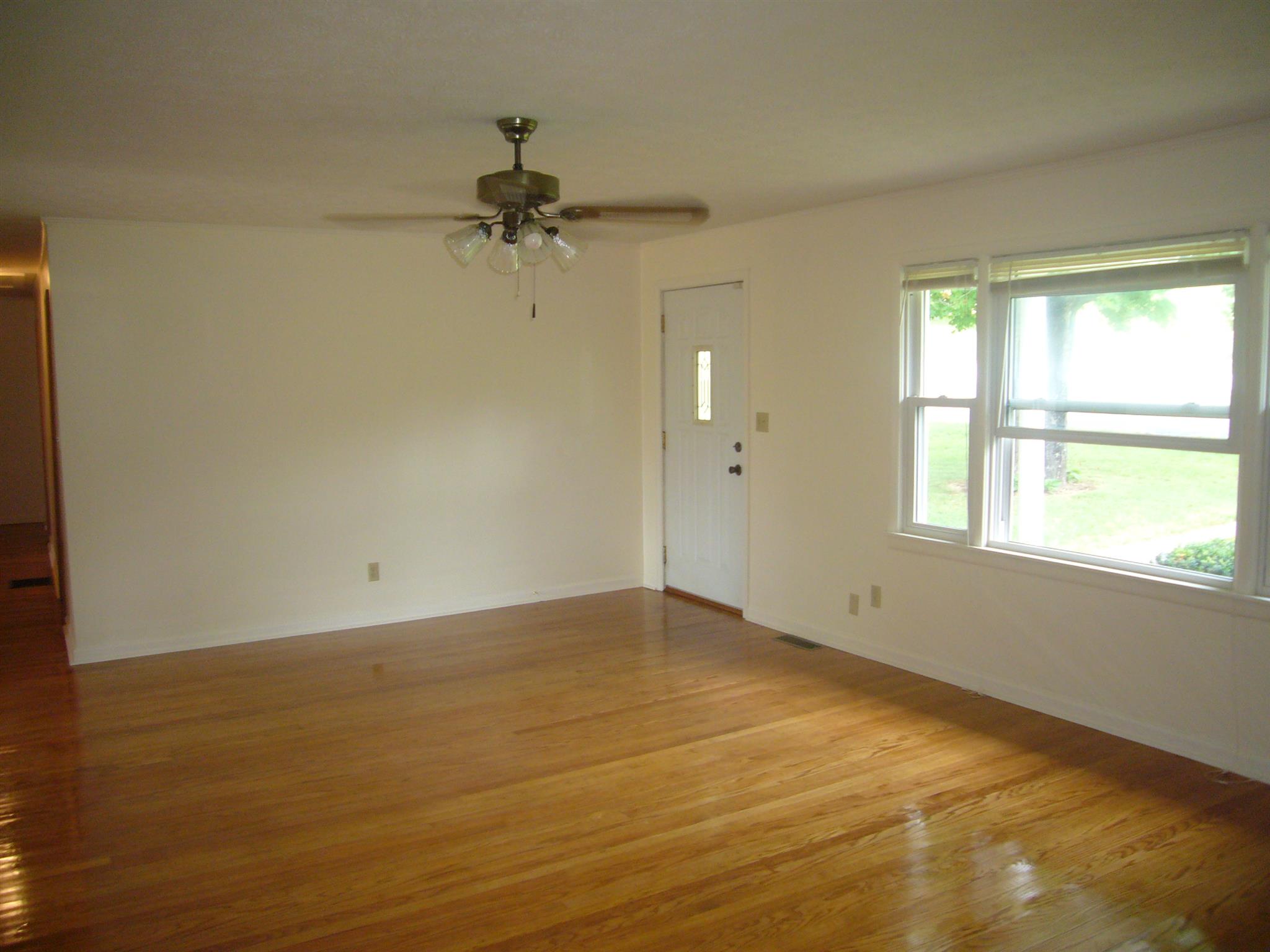 767 Clementsville Road Red Boiling Springs, TN 37150 - Photo 3 of 25