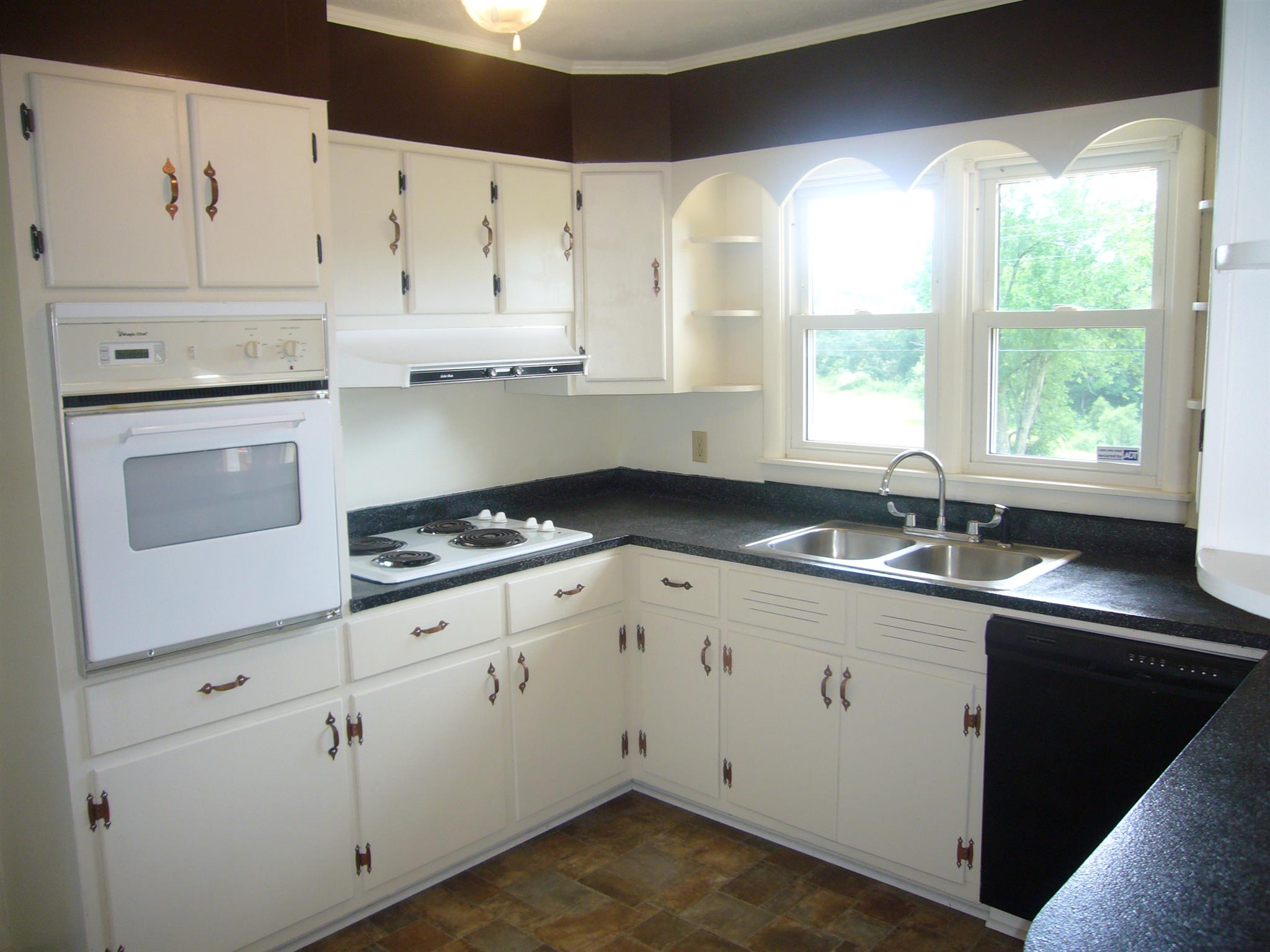 767 Clementsville Road Red Boiling Springs, TN 37150 - Photo 9 of 25