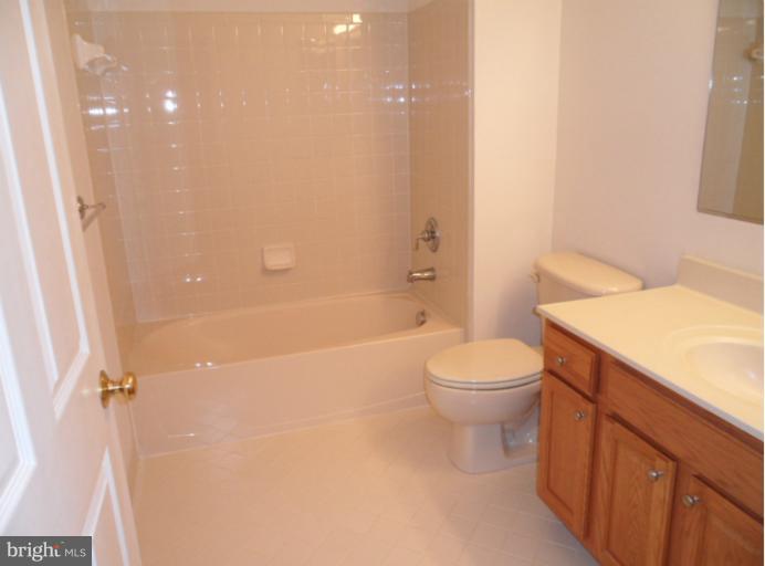 2302 Plyers Mill Road Silver Spring, MD 20902 - Photo 10 of 27 Bath