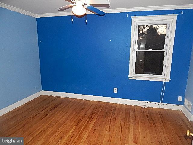 4913 Cedar Garden Road Baltimore, MD 21229 - Photo 14 of 21 Bedroom 1