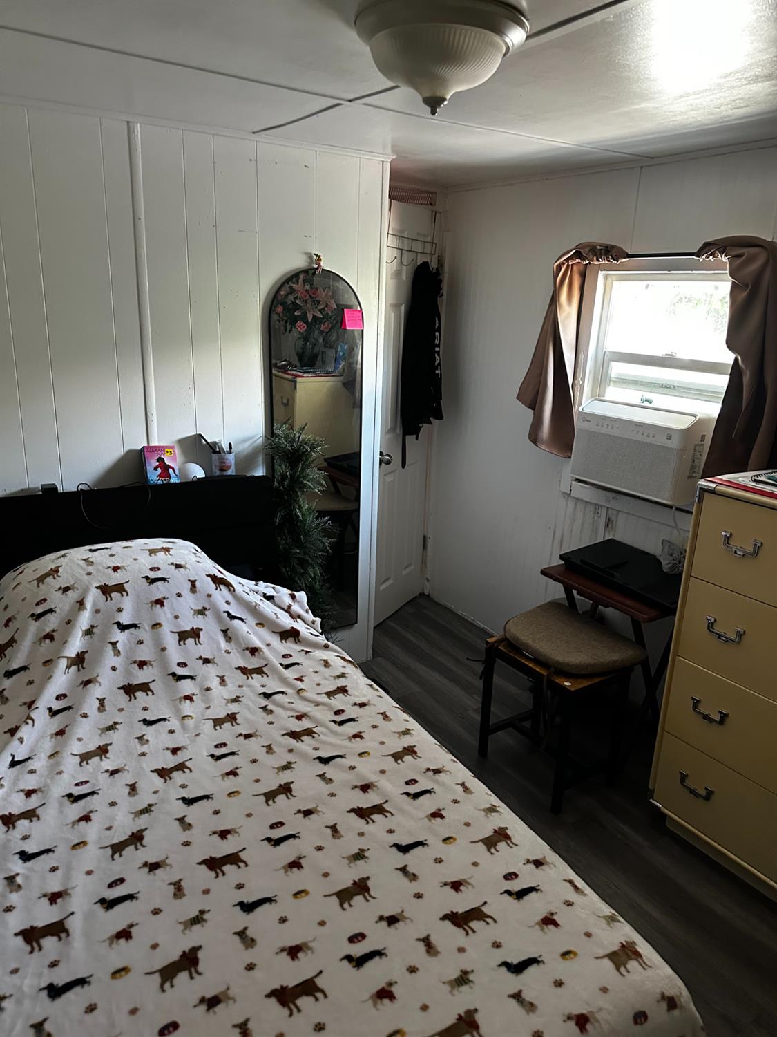 1848 Ashby Road, Unit 46 Merced, CA 95348 - Photo 7 of 11 Main Bedroom