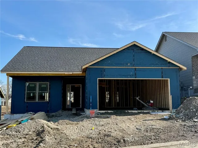 $365,000 | 8084 Villa Valley Lane, Caseyville, IL 62232