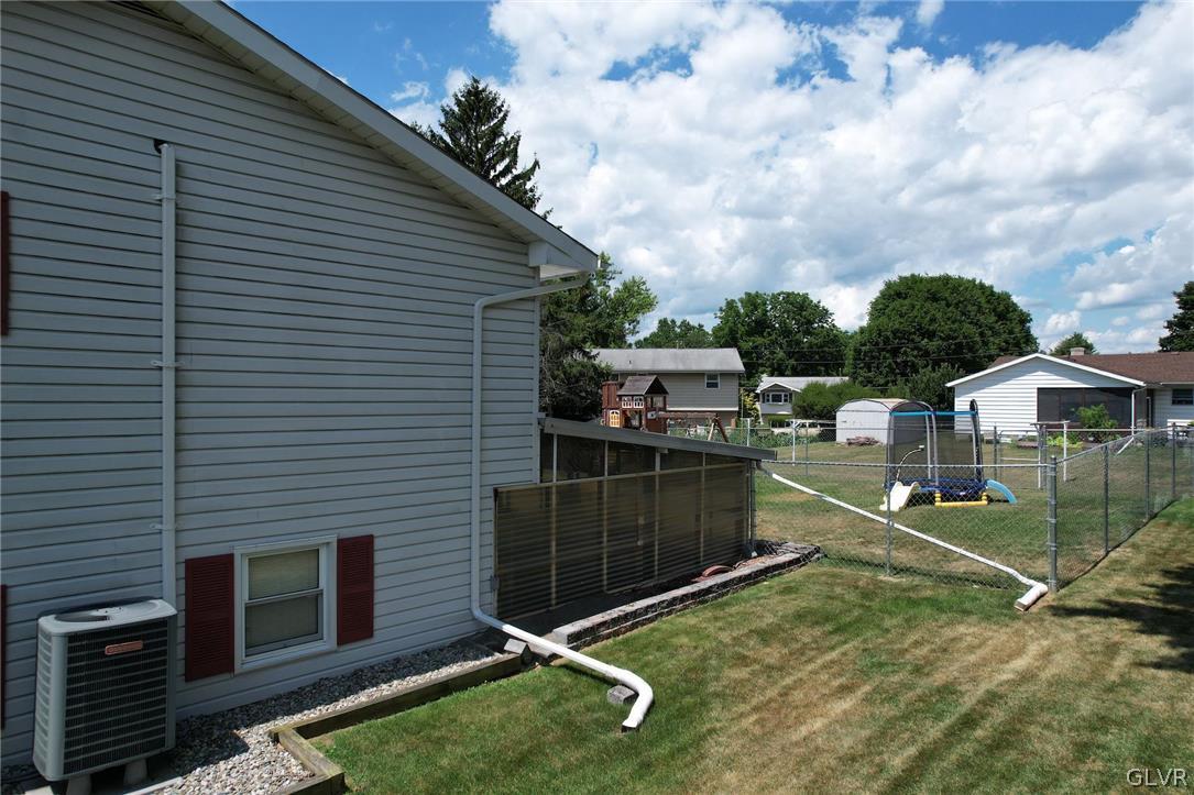 8013 Valley View Road Northampton, PA 18067 - Photo 12 of 34 Gallery Image 12