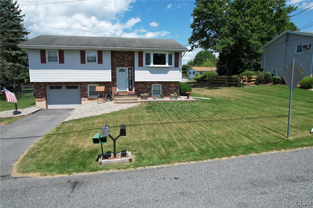 8013 Valley View Road Northampton, PA 18067 - Photo 2 of 34 Gallery Image 2