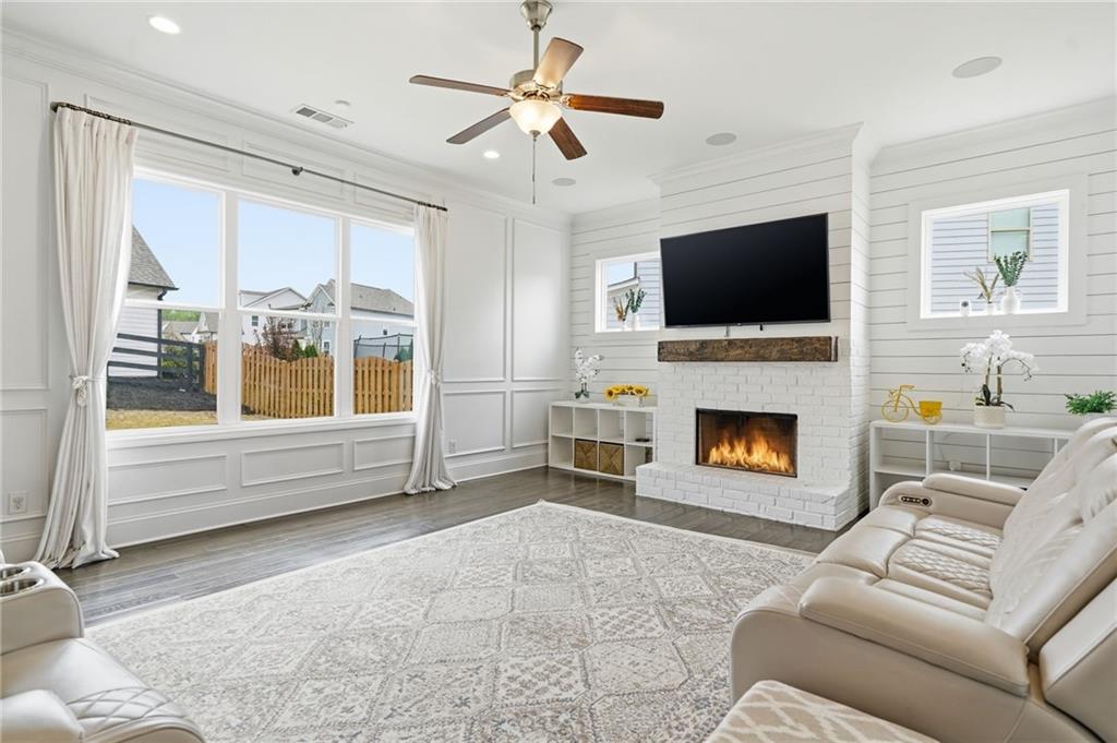 178 Fieldbrook Crossing Canton, GA 30115 - Photo 20 of 71 a living room with furniture and a fireplace