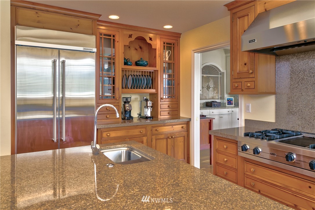 2730 North Shore Road Bellingham, WA 98226 - Photo 11 of 25 Gallery Image 11