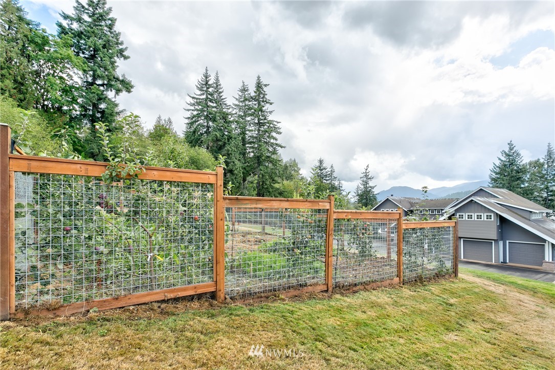 2730 North Shore Road Bellingham, WA 98226 - Photo 4 of 25 Gallery Image 4
