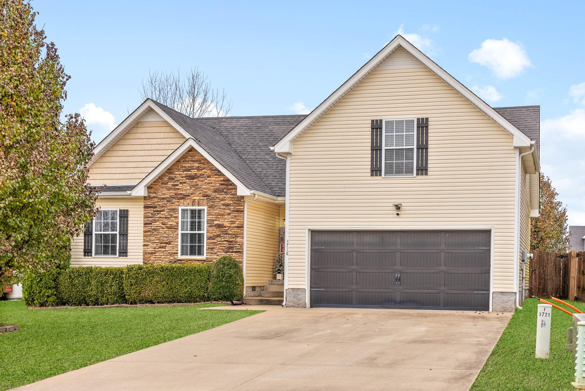 3718 Suiter Road Clarksville, TN 37040 - Photo 1 of 31