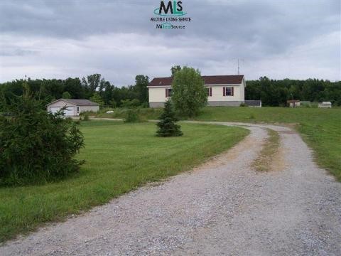 11295 Foley Road Emmett, MI 48022 - Photo 1 of 6 467540.JPG