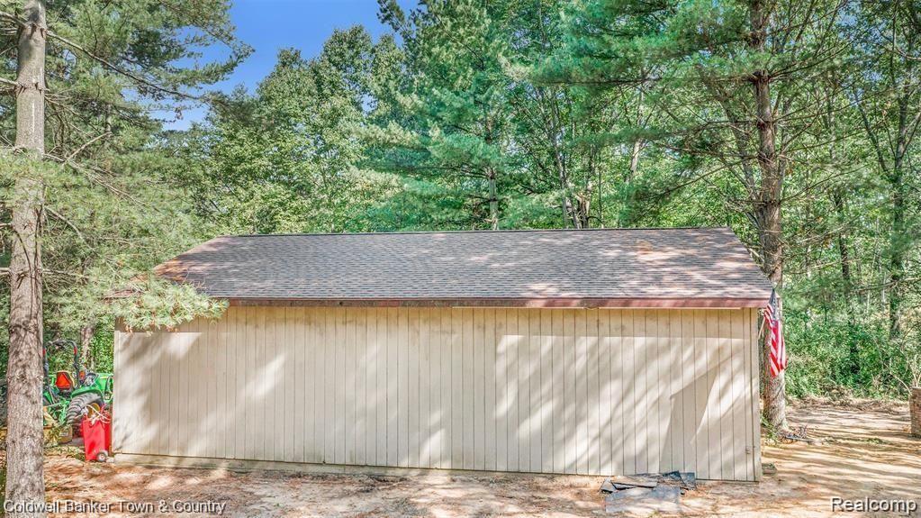 8753 Beardslee Road Perry, MI 48872 - Photo 26 of 39