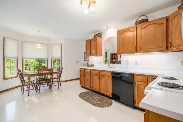 $399,000 | 11276 Bridlewood Trail, Berrien Springs, MI 49103