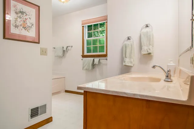 $399,000 | 11276 Bridlewood Trail, Berrien Springs, MI 49103