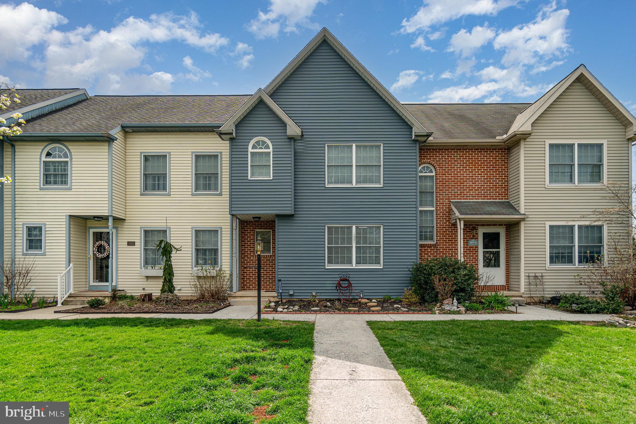 1903 Deer Path Road Harrisburg, PA 17110 - Photo 1 of 27 Gallery Image 1