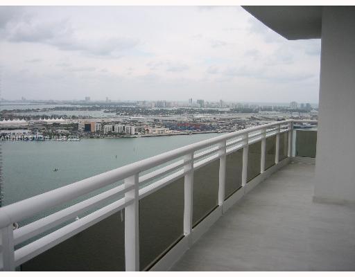 901 Brickell Key Boulevard, Unit 705 Miami, FL 33131 - Photo 28 of 41 a view of a terrace with city view