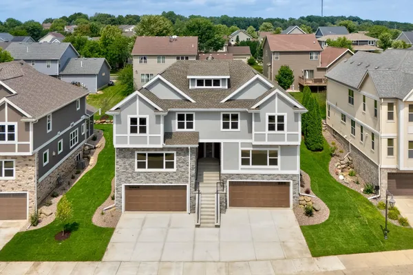 $799,000 | 9066 Paddington Parkway, Verona, WI 53593