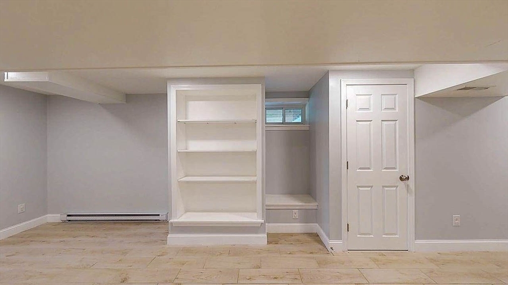 4 Alder Street Worcester, MA 01606 - Photo 27 of 40